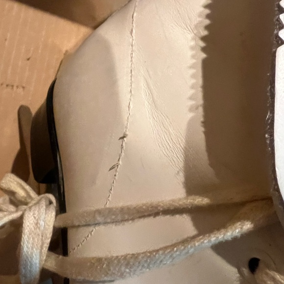 Women’s Genuine ALL CANADIAN Figure Ice Skates-WhiteSheffield Steel Tempered C7 - Picture 14 of 15